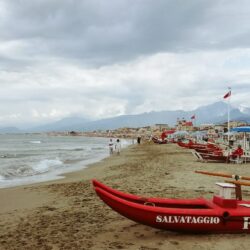 In un giorno a Viareggio: mare e spiaggia attrezzata